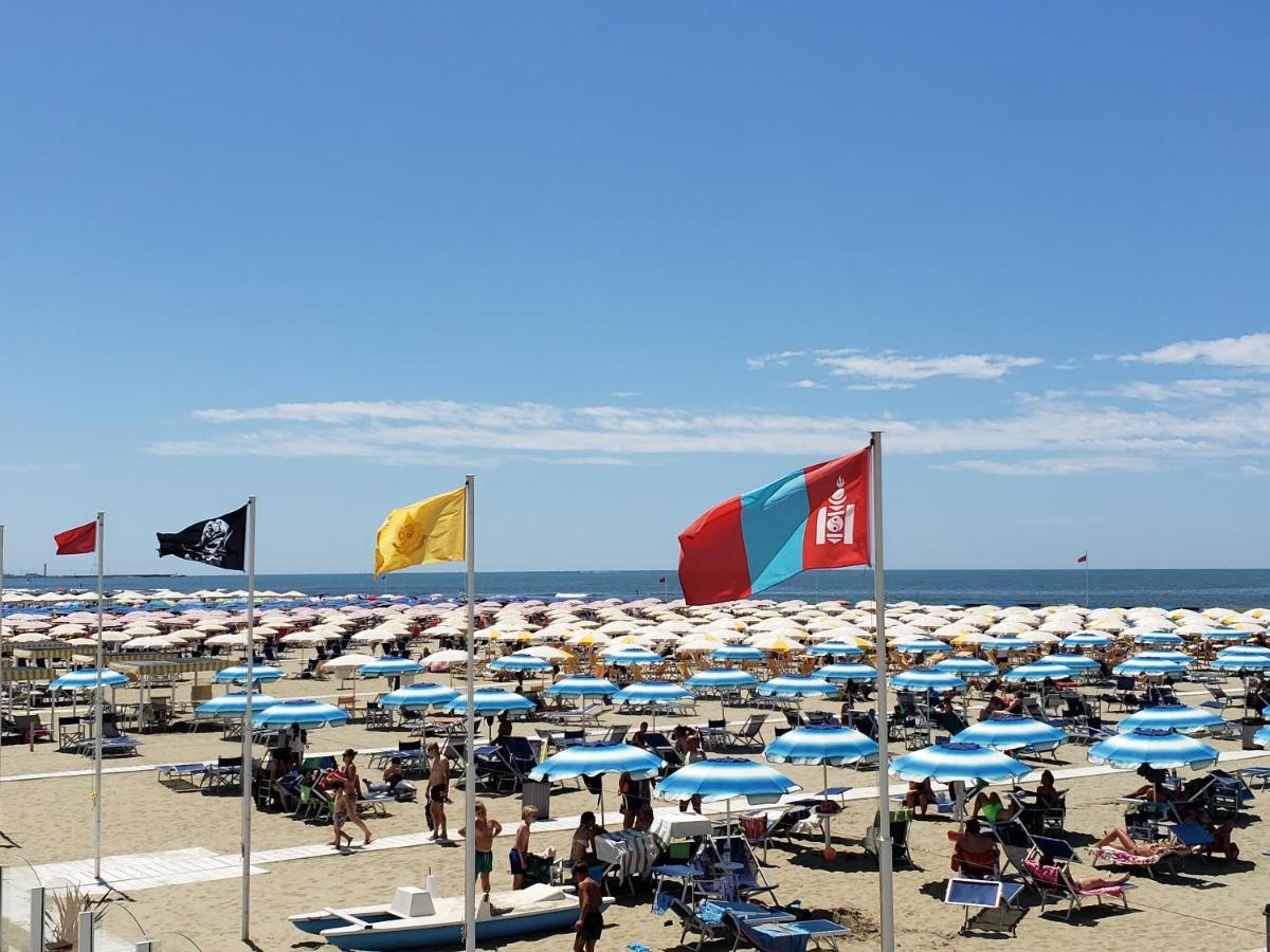A Due Passi Dal Mare Leilighet Lido di Camaiore Eksteriør bilde